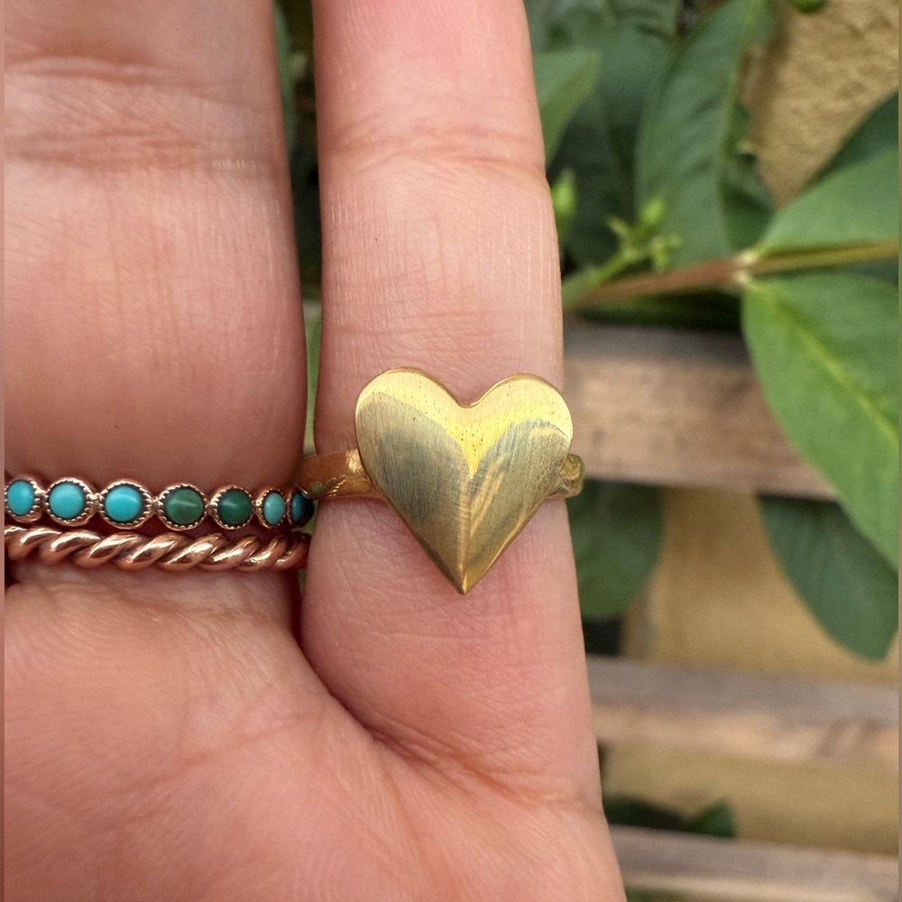 Mondo Mondo Heart Ring 💛